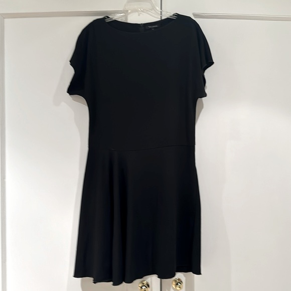 Short sleeve black dress - Picture 1 of 1